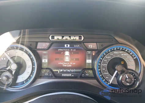 2021 Ram 1500 Limited 4X4 5'7 Box z USA, uszkodzony, nr VIN 1C6SRFHT3MN511279